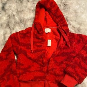 Women’s Red Camo Fleece Jacket With Attached Hood XS